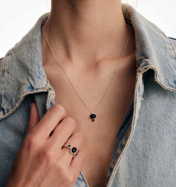 Bague en argent et onyx noir Bonbon