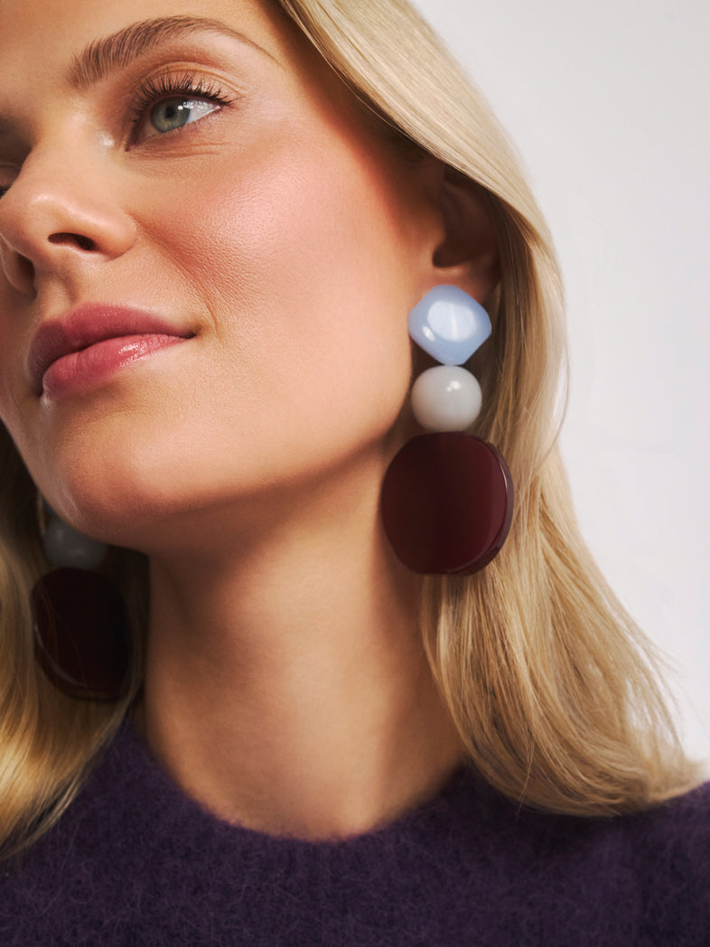  Boucles d'oreilles longues en résine colorée 3 