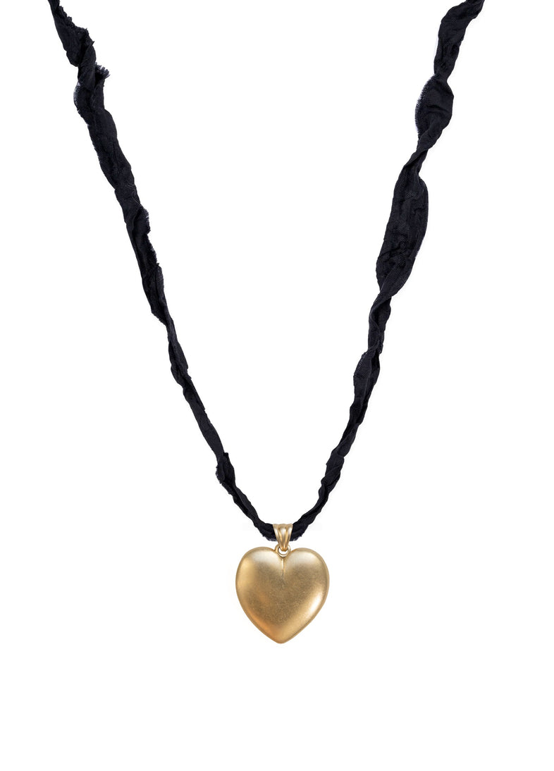 Heart Black necklace