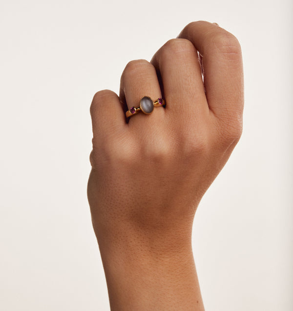 Bonbon Gray Moonstone Ring