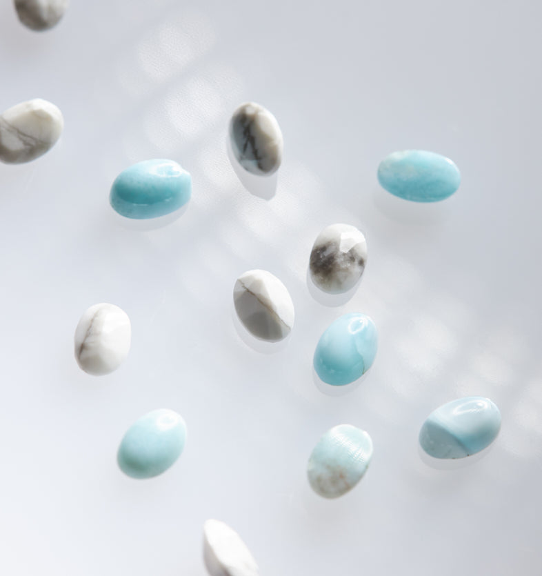 Zestaw kamieni: Larimar i Howlit 1