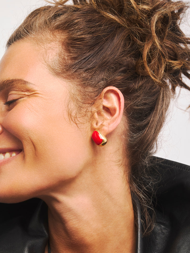  Pozłacane kolczyki krople z czerwoną emalią ALEXIS | Berries 